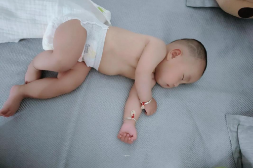 莘县怀孕多久肚子会胀气